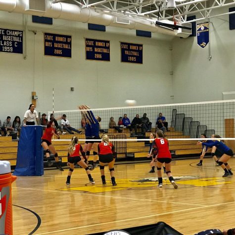 AHS Volleyball Team Preparing for League Championship