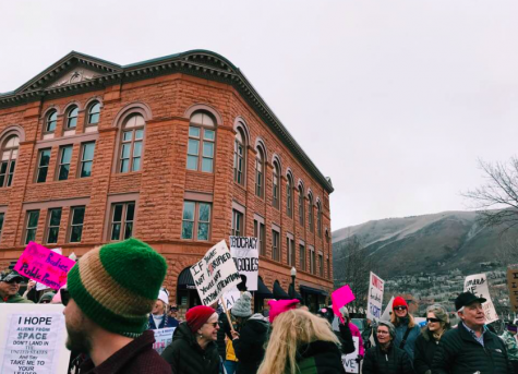 Women’s Ski and March on Aspen Mountain
