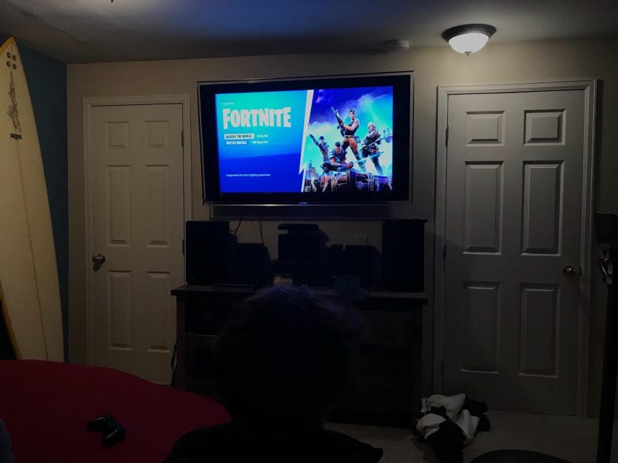 Playing fortnite on tv