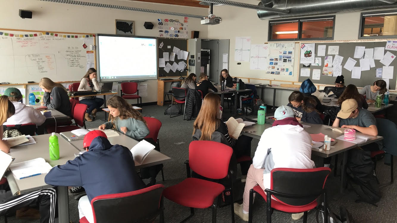 Stephanie Drake's fourth period Freshman class reading