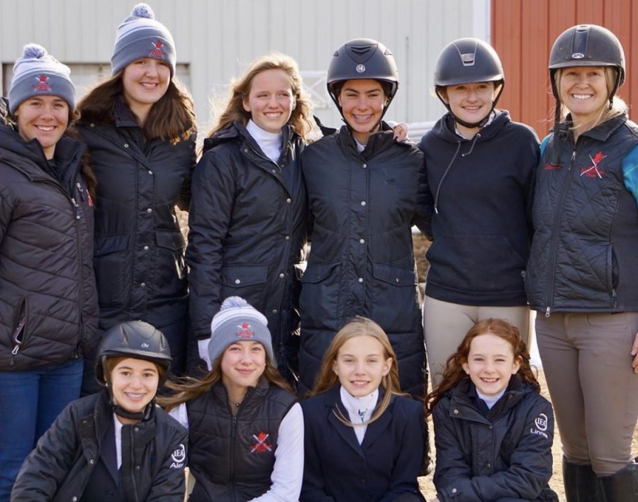 Aspen Equestrian Team, including middle school riders.