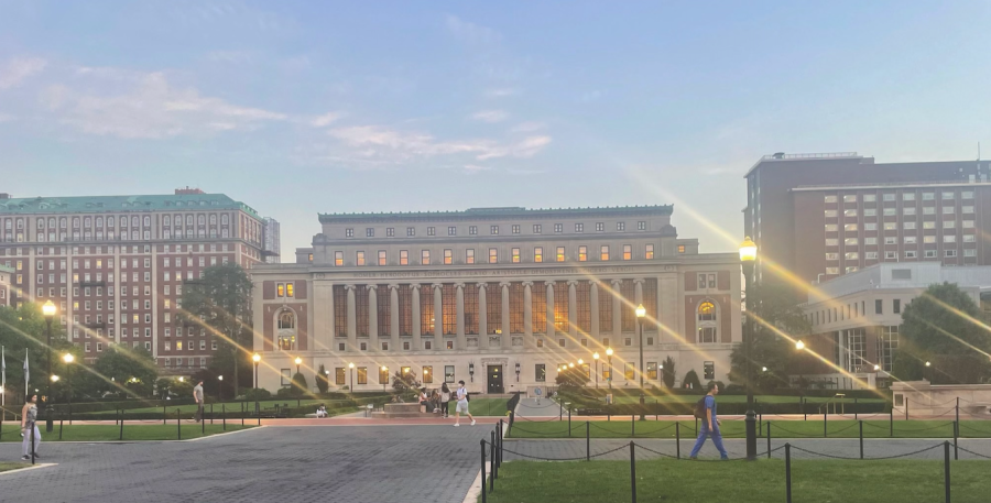 The main campus library at Ivy League member Columbia University at dusk. Some believe that getting admitted into this university,
which boasts a 5.8% acceptance rate, is a traditional sign of success.