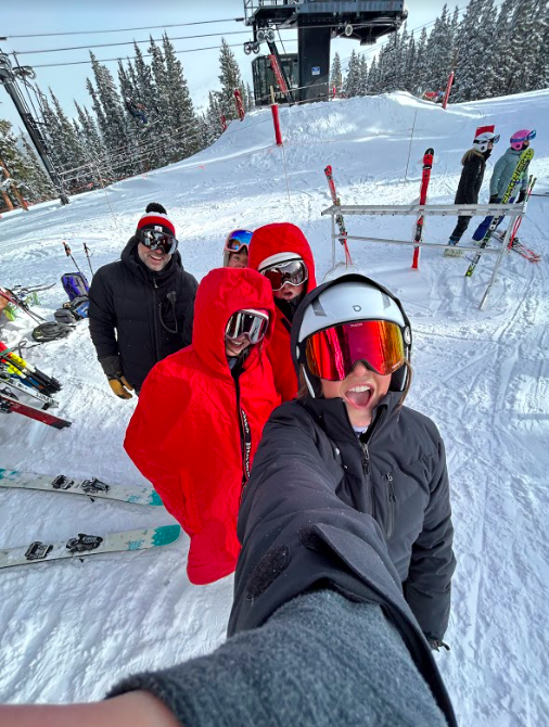 Addy Chrisensen taking a selfie with Olivia Ferrera, Kristine Hvolbaek, Zala Smalls, and Charlie Laube at the ski Cooper race.
