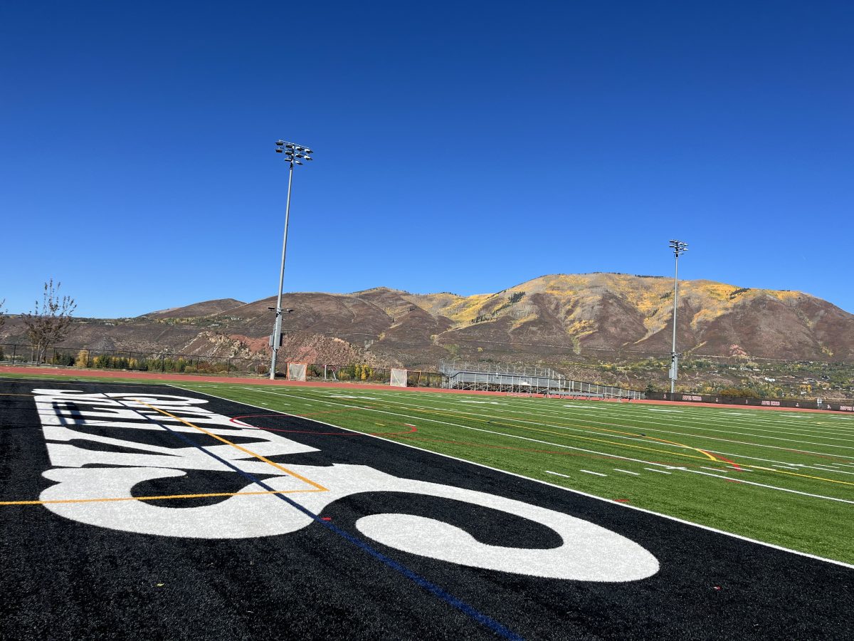 Aspen+School+District%E2%80%99s+turf+field%2C+found+directly+behind+the+middle+school.